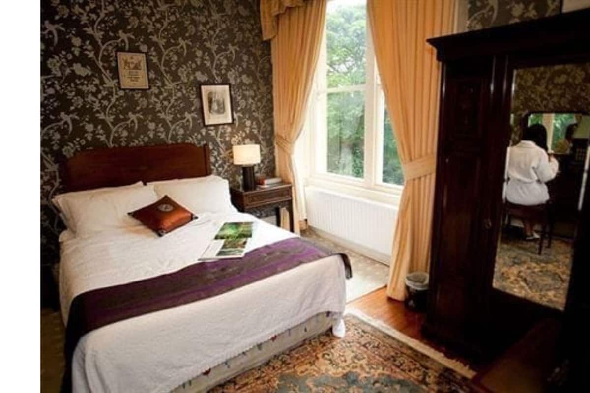 Standard Double Room | Individually decorated, individually furnished, blackout curtains