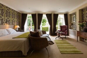 Superior Double Room | Blackout drapes, iron/ironing board (on request), individually decorated - The Mustard Seed at Echo Lodge (Ballingarry)
