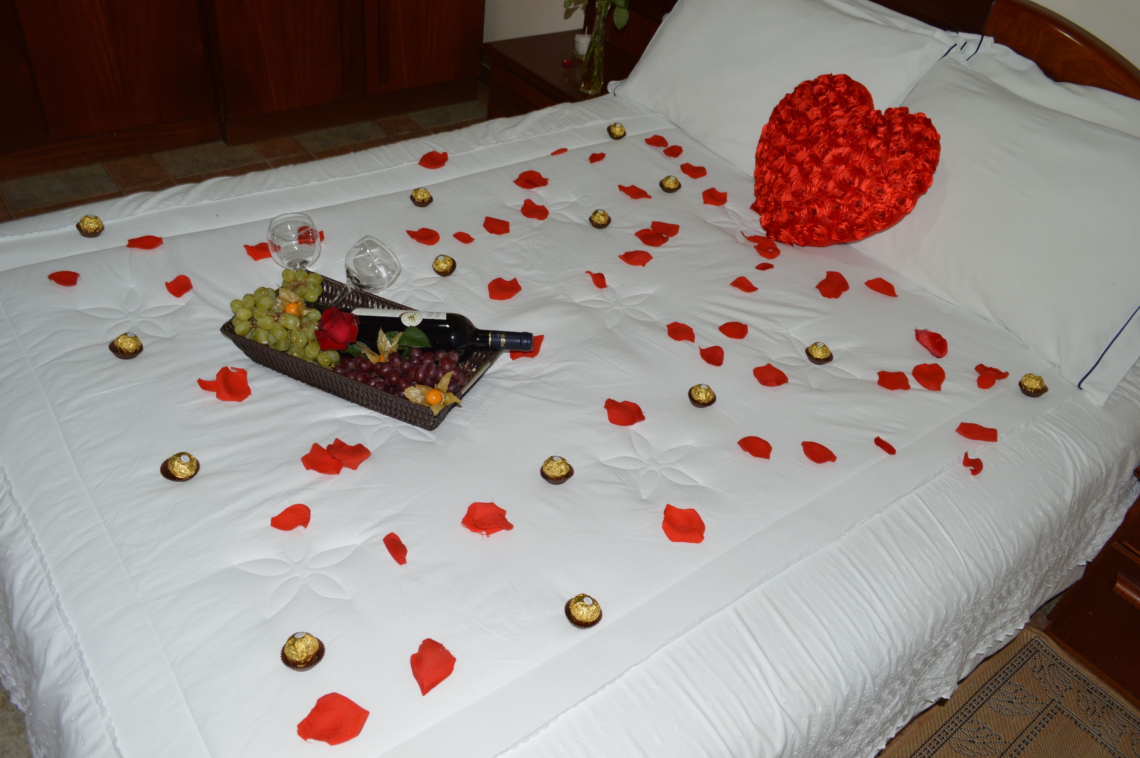 Phòng trăng mật, 1 giường cỡ queen, quang cảnh vườn | Tiện nghi tại phòng