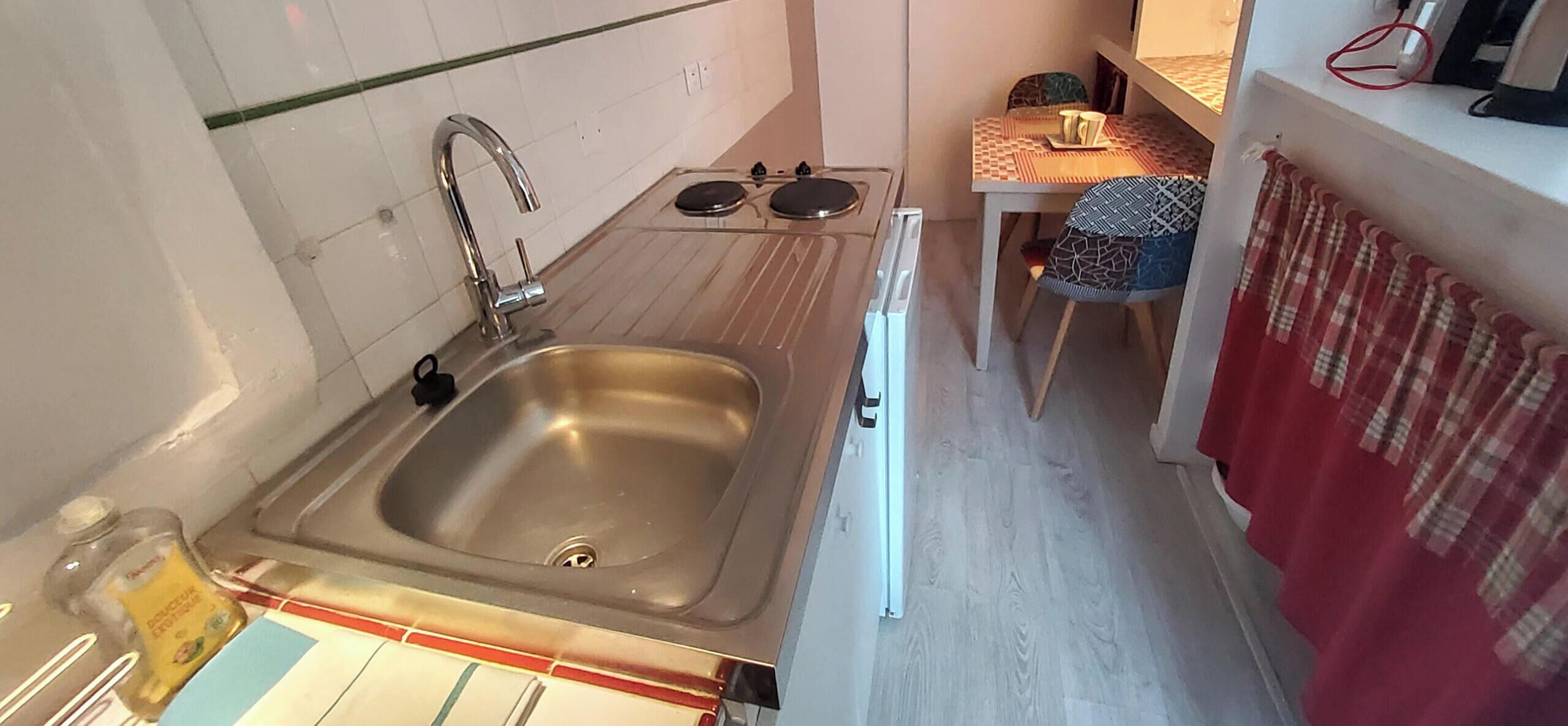 經典開放式客房, 陽台 (St. Expedit) | 私人廚房 | 小冰箱、義式濃縮咖啡機、咖啡機/沖茶器、電熱水壺