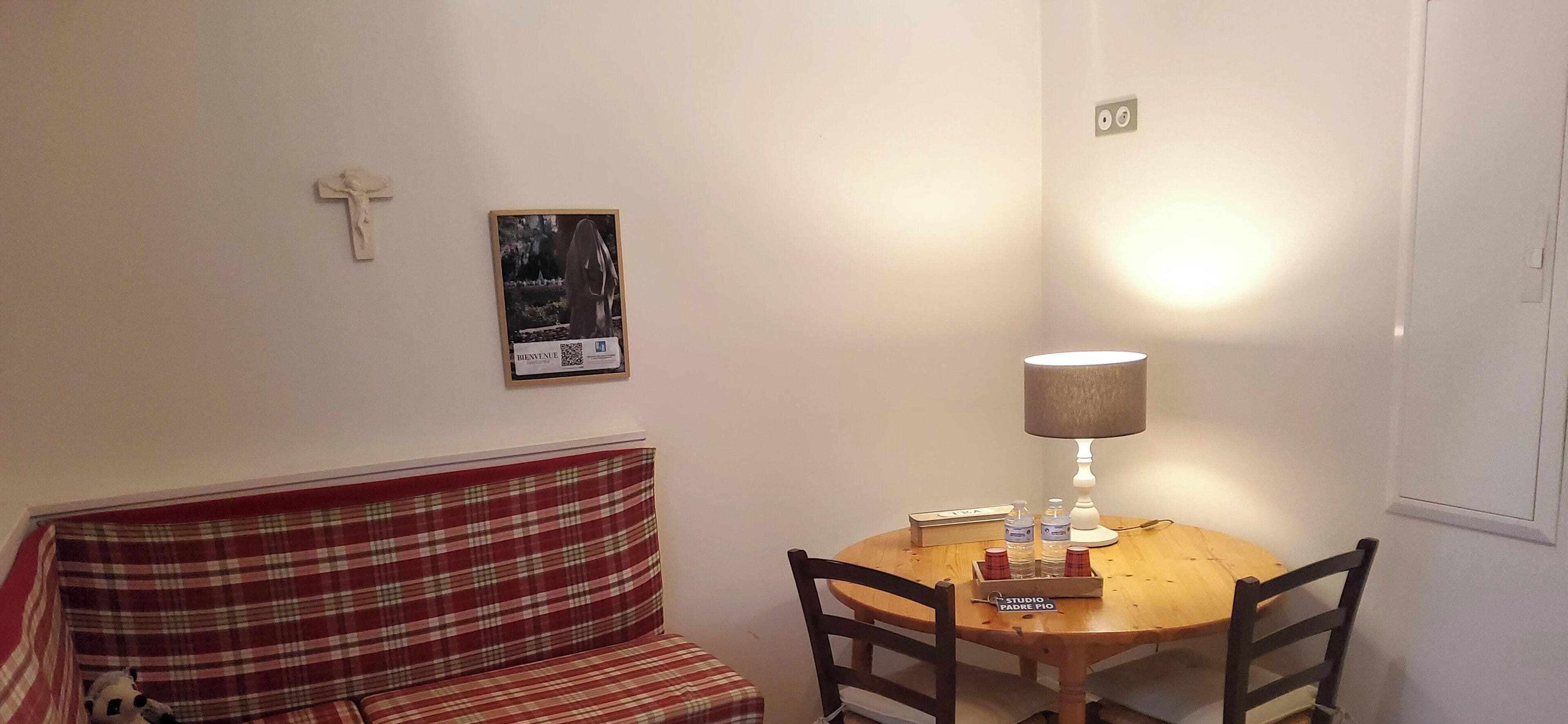 Foto - la Résidence Berceau de Bernadette - Bernadette's cradle - Near Bernadette'House