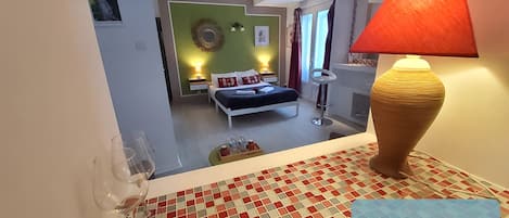 Superior Studio with Balcony (St Expedit) | Premium bedding, in-room safe, individually decorated