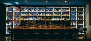 Cocktail bar
