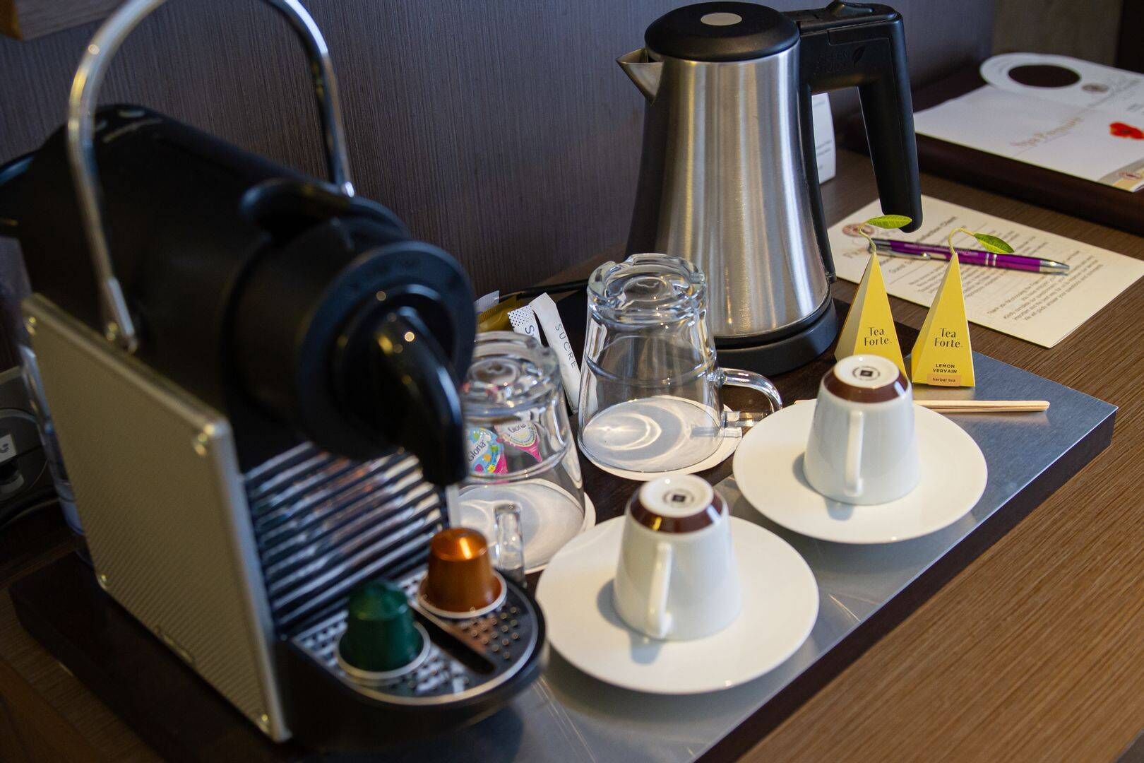 select comfort beds, minibar, in-room safe, desk