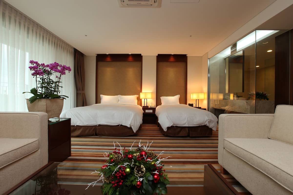 Junior Suite, Garden View | 1 camera, biancheria da letto di alta qualità, con stile personalizzato