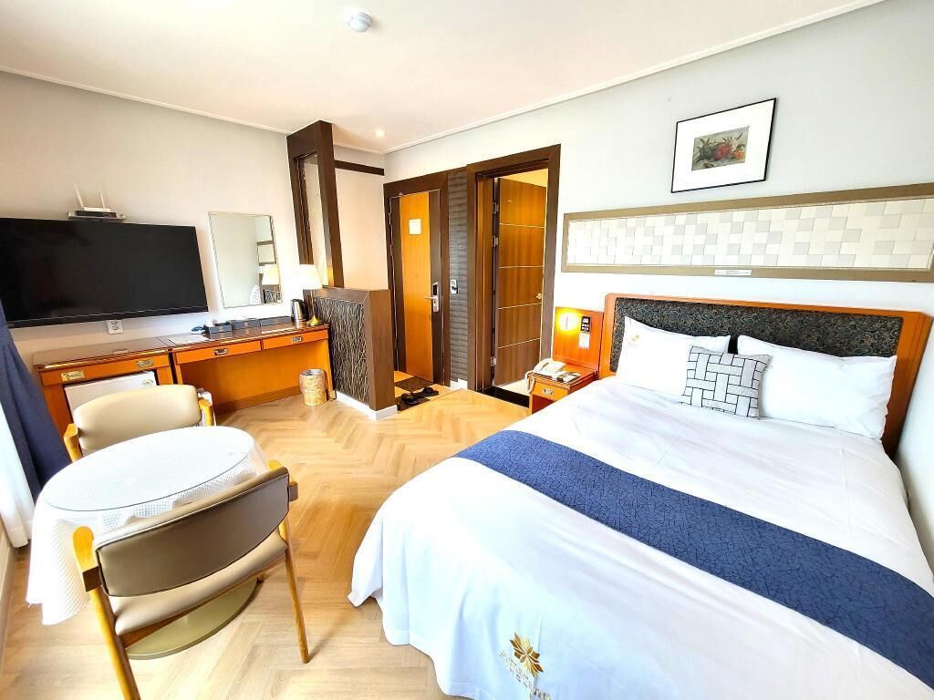 Wifi gratis y ropa de cama 