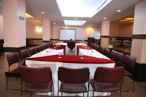 Meeting facility - Hotel Tourist Deluxe (New Delhi)