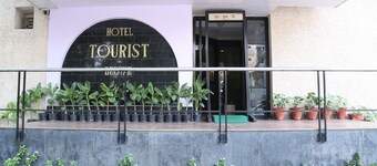 Hotel Tourist Deluxe