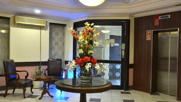 Sala de estar en el lobby