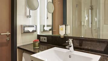 Premium bedding, down duvets, minibar, in-room safe