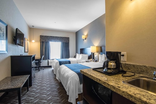 Comfort Inn & Suites