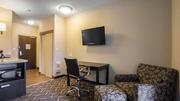 Desk, iron/ironing board, WiFi (free), bed sheets
