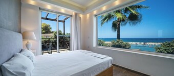 Porto Kalamaki Hotel