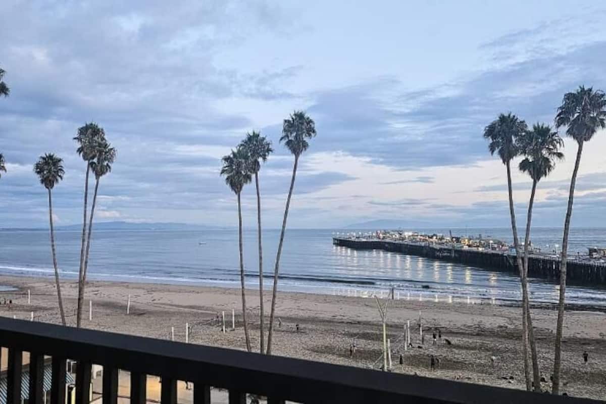 Ocean View, King Bed, Private Balcony | Terrace/patio