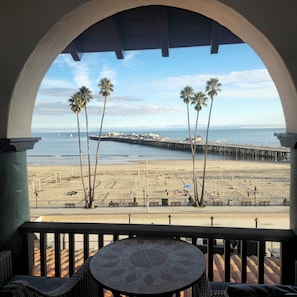 Ocean View, King Bed, Shared Balcony | Terrace/patio