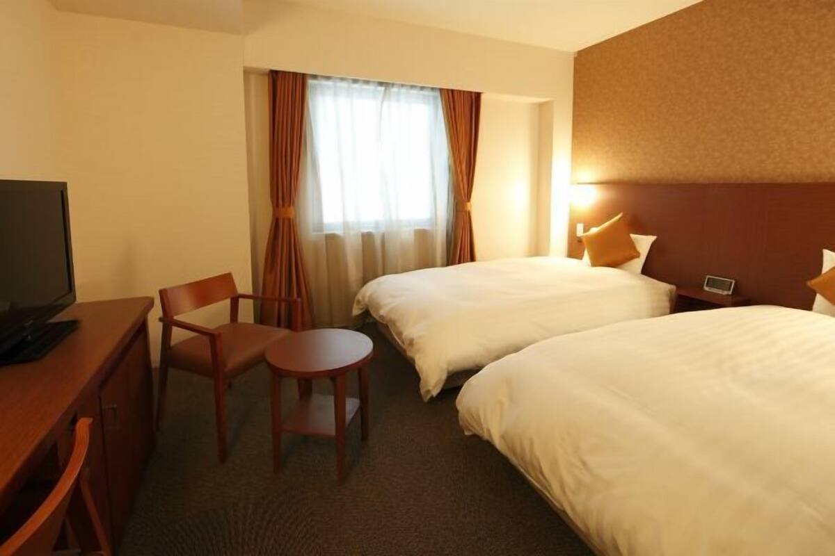 Bureau, Wi-Fi gratuit, draps fournis