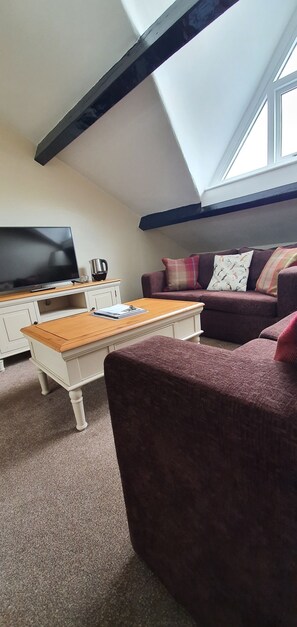 Studio, Ensuite, Sea View (Room 9) | Lounge