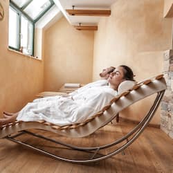 Couples treatment room(s), sauna, steam room, body treatments