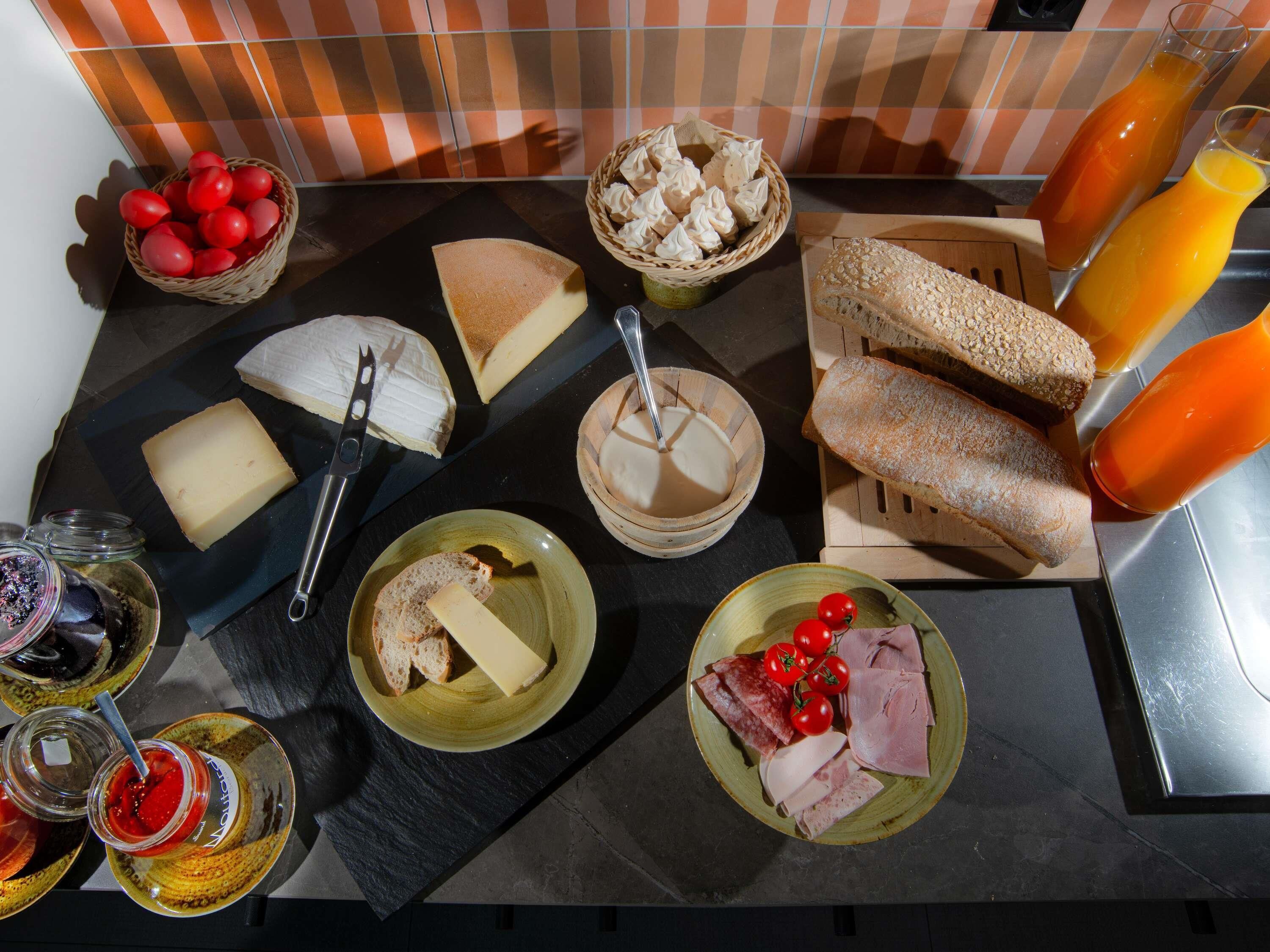 Frukostbuffé varje dag mot avgift