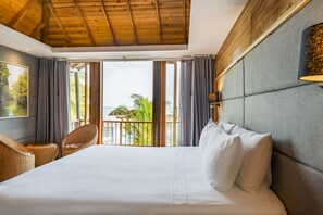 小型开间套房 | 高档床上用品、迷你  吧、客房内保险箱、特色装修