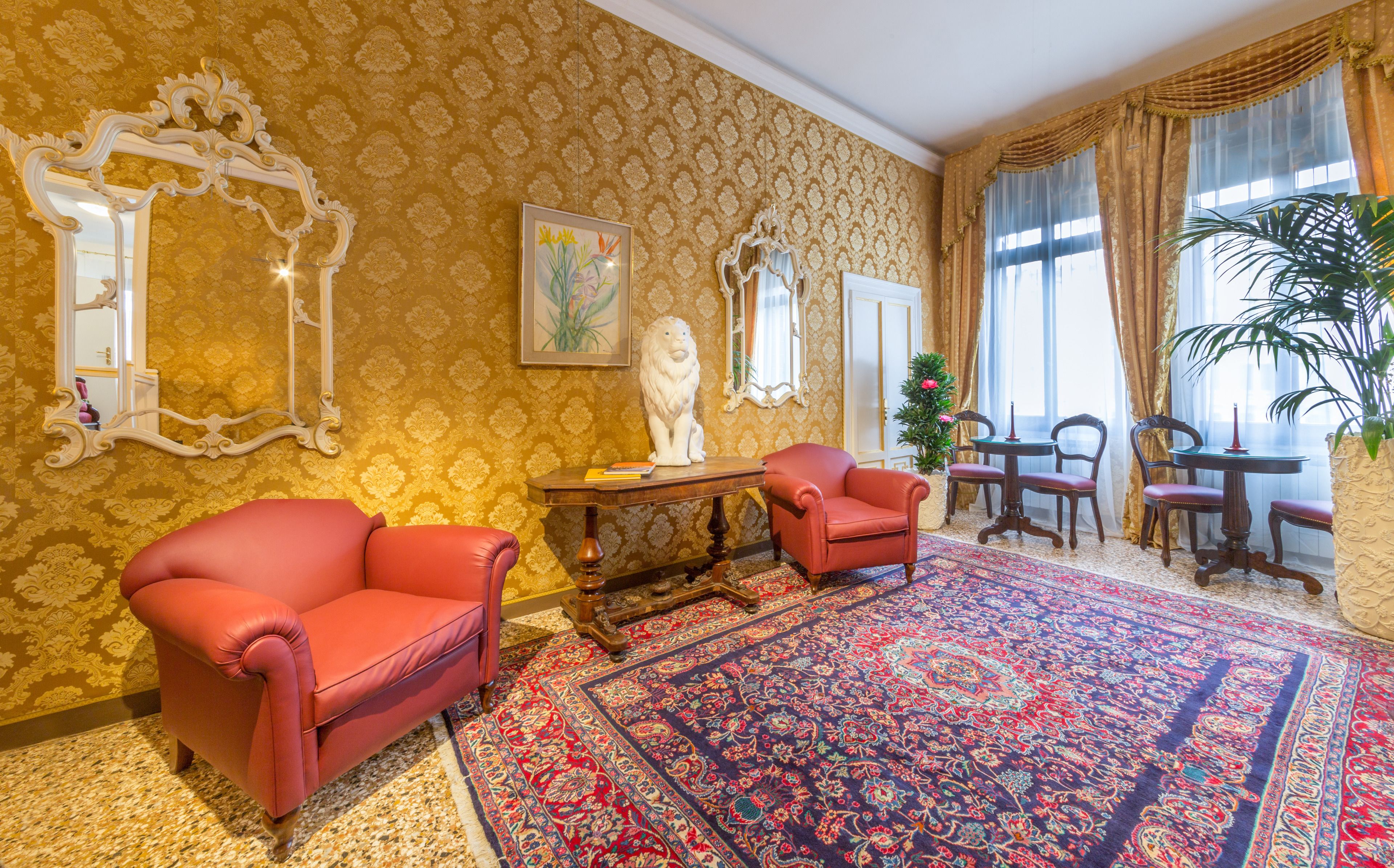 Photo - Venice Luxury -Friendly Venice Suites