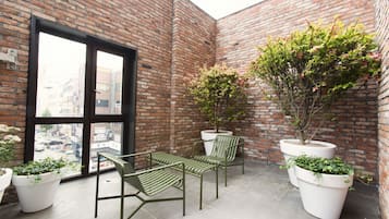Doppelzimmer (Garden) | Terrasse/Patio