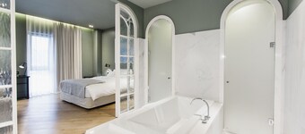 GM JS Boutique Hotel