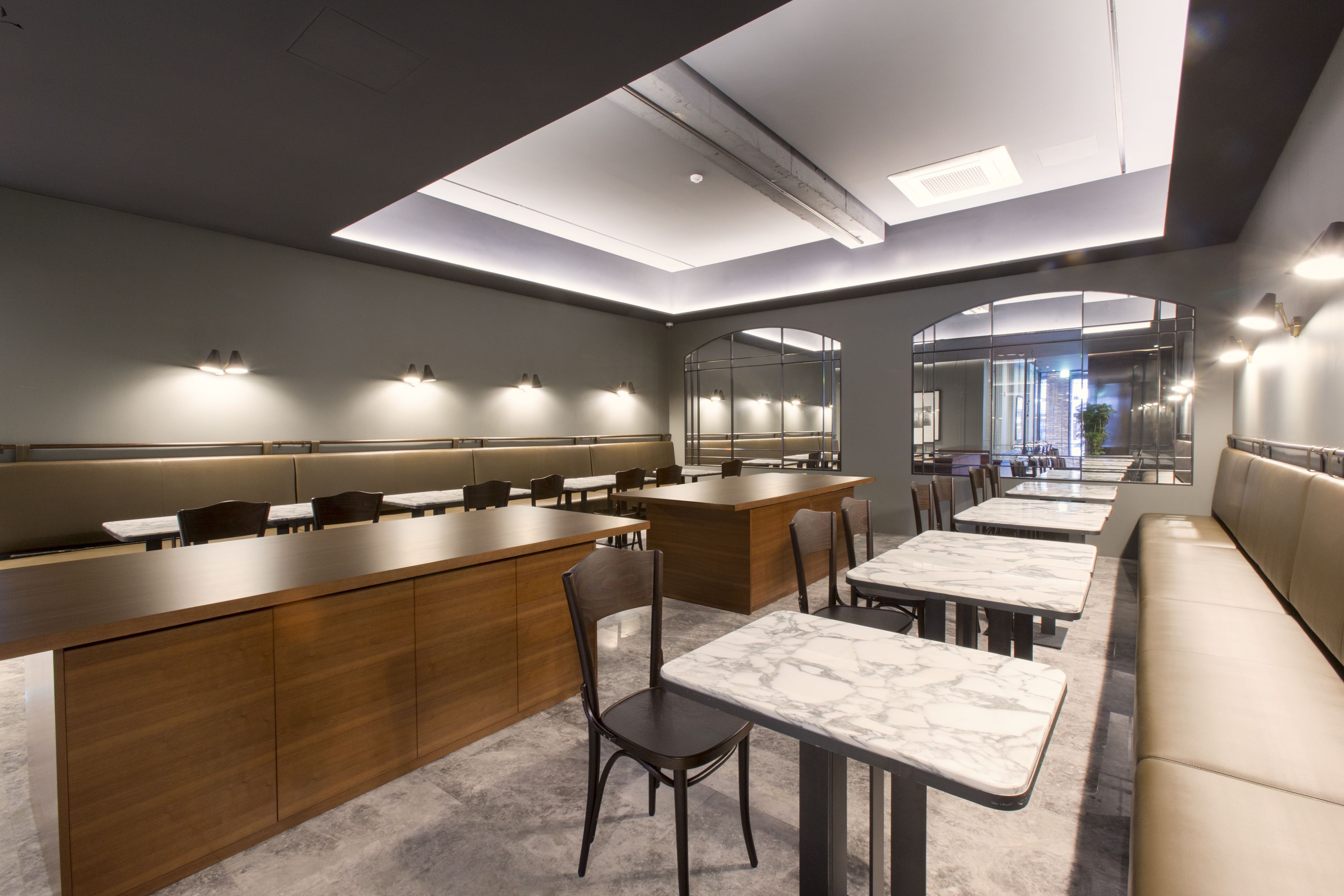 daily buffet breakfast (krw 11000 per person)