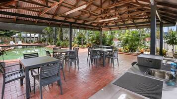 Grill-/Picknickplatz