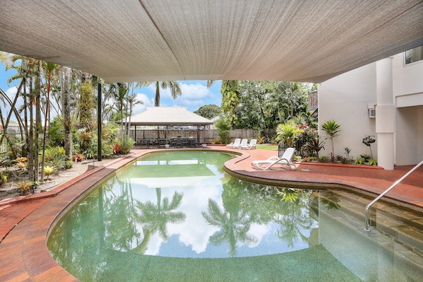 Outdoor pool, pool loungers