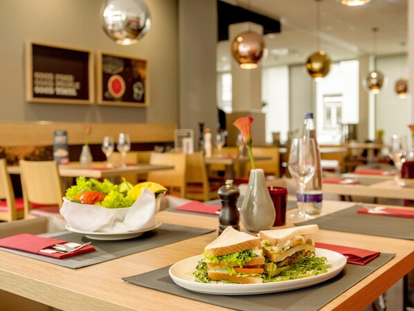 Bar (en el alojamiento)