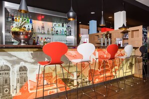 Bar (in der Unterkunft)