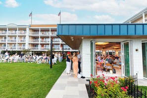 Restaurant - La Mer Beachfront Resort (Cape May)