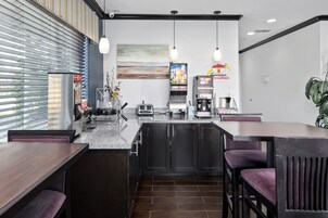 Desayuno para llevar incluido todos los días 