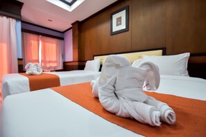 Phòng Tiêu chuẩn | Két bảo mật tại phòng, bàn, màn/rèm cản sáng 