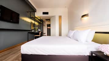 Superior Room | Desk, laptop workspace, free WiFi