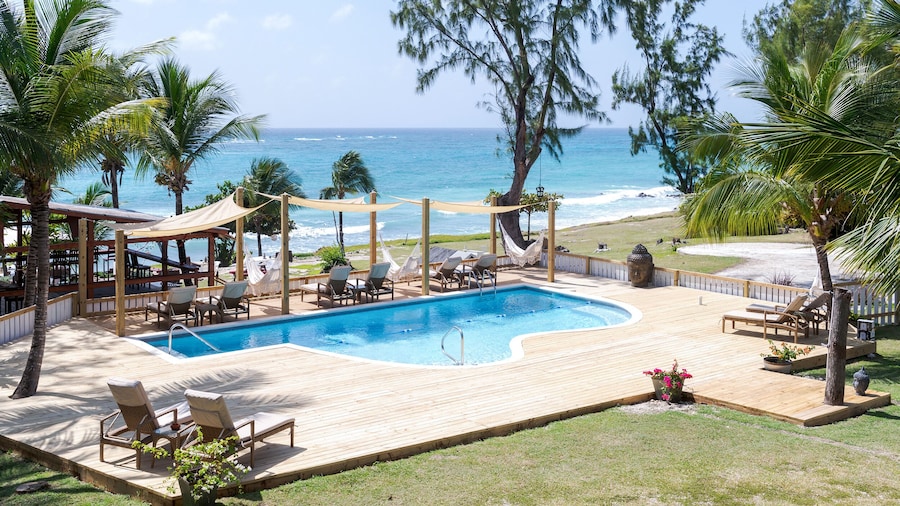 Surfers Bay Resort