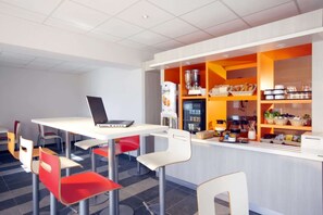 Restaurant - Première Classe Istres (Istres)