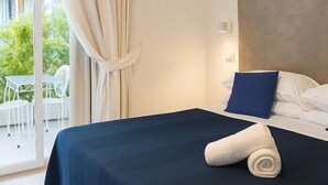 In-room safe, cots/infant beds, rollaway beds, free WiFi - Terme Principe (LACCO AMENO)