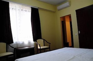 Literie de qualité supérieure, minibar, coffres-forts dans les chambres
