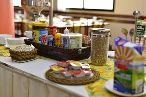 Coffee service - Champagnat Praia Hotel (Vila Velha)
