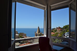 Appartamento 2 Bedrooms, Sea View | Blackout curtains, free WiFi