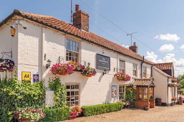 Exterior - The King William IV (Hunstanton)