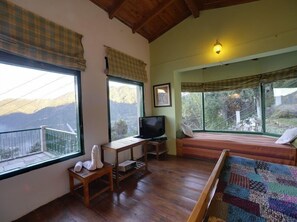 Room - V Resorts Ramgarh Cottage (Nainital)