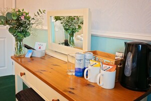 Suite, Ensuite (2 Adults &1 Child)