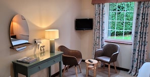 Double Room, Ensuite (King Size Bed) | 1 bedroom