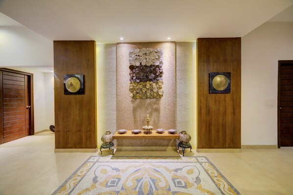 Lobby - Rock Manali (A Unit of Vivaan Hospitality and Recreations) (Manali)