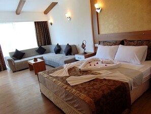 Apartment, 1 Bedroom | Desk, soundproofing, free cribs/infant beds, free WiFi - Nergiz Hotel (Antalya)