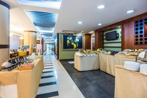 Se ofrece un desayuno continental entre semana (por un coste adicional)