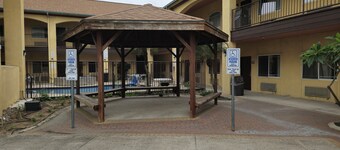 Texas Inn and Suites RGV